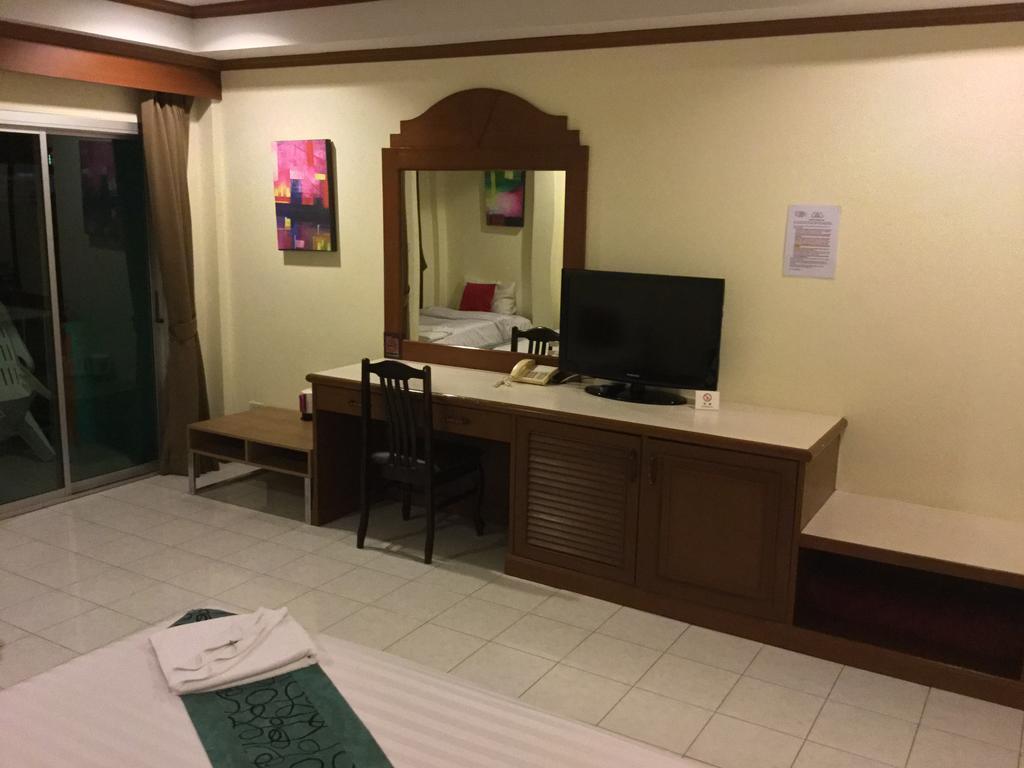 The Yim Siam Hotel Patong Exteriér fotografie