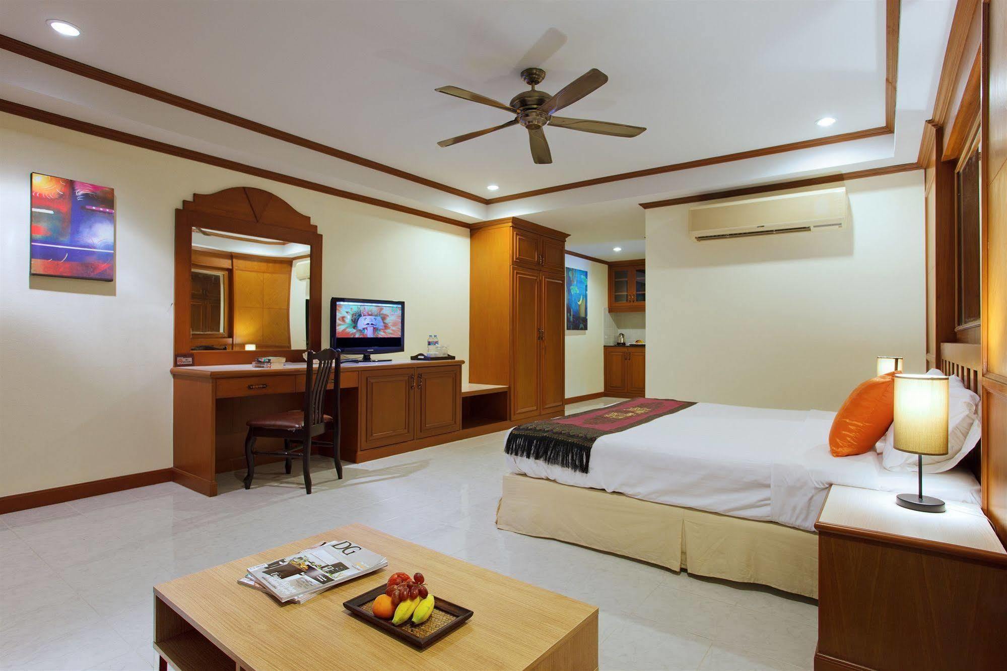 The Yim Siam Hotel Patong Exteriér fotografie
